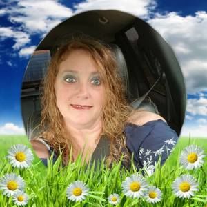 Meet your Posher, Becky crossfield